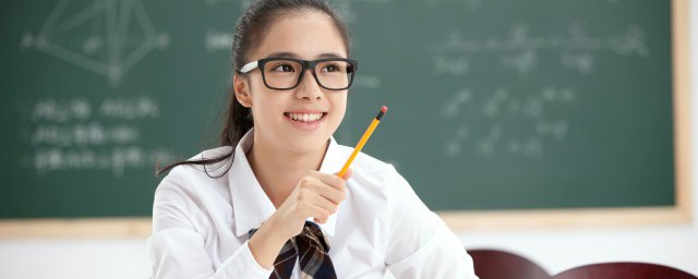 初一女孩子早恋家长怎么教育 初一的孩子早恋家长如何解决呢