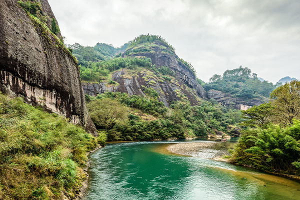 淝水是哪条河的支流?,淝水之战的淝水是哪条河流的分支