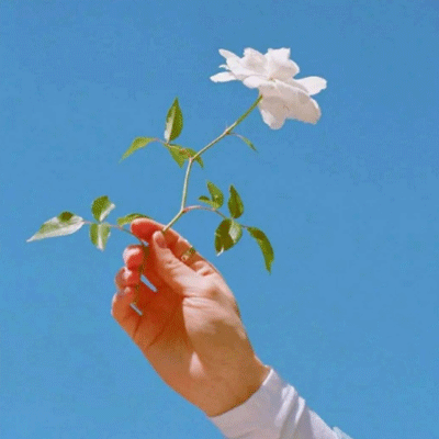 女生励志说说简短致自己 说是没用的做才是真的