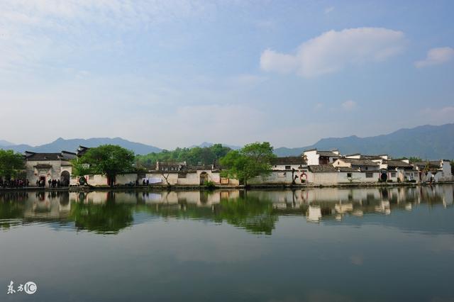 眼界要阔，遍历名山大川；度量要宏，熟读五经诸史