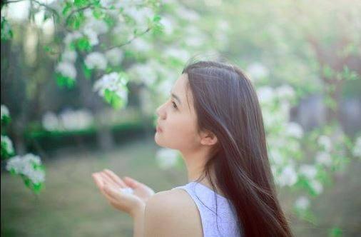 人生感悟：好朋友，永远陪伴左右；真情谊，永远风雨同行